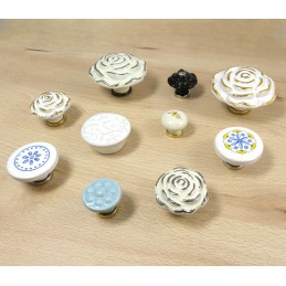 Gałka meblowa ceramiczna Róża 45mm kremowo srebna IT-P41