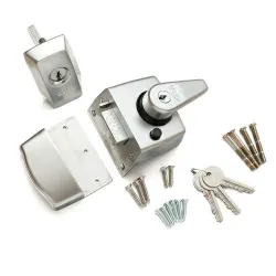 Zamek nawierzchniowy zatrzaskowy BS HS 60mm chrom satyna